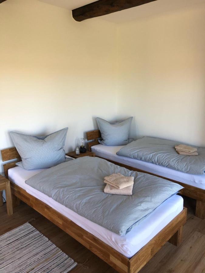 Altes Backhaus Bauernhof Vogel Appartement Rohrsen Buitenkant foto